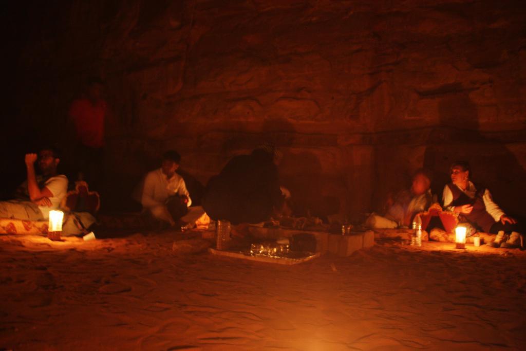 Wadi Rum Sleep Under The Stars ภายนอก รูปภาพ