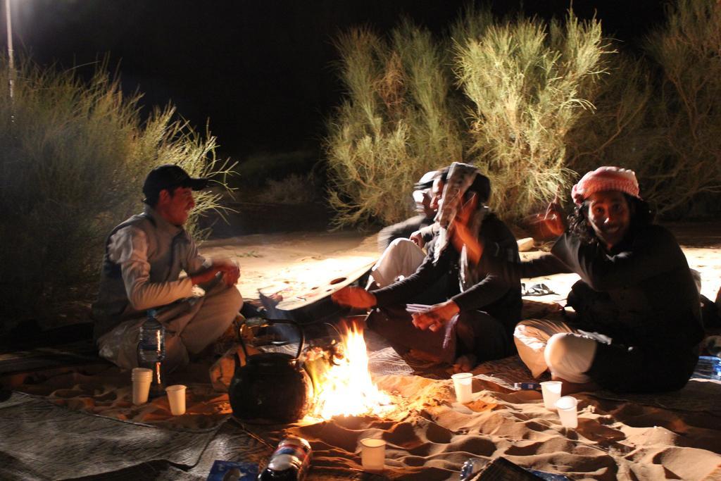 Wadi Rum Sleep Under The Stars ภายนอก รูปภาพ